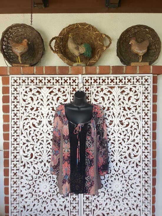 Cynthia Rowley Tops - Long Sleeved Multi Color Casual Blouse
